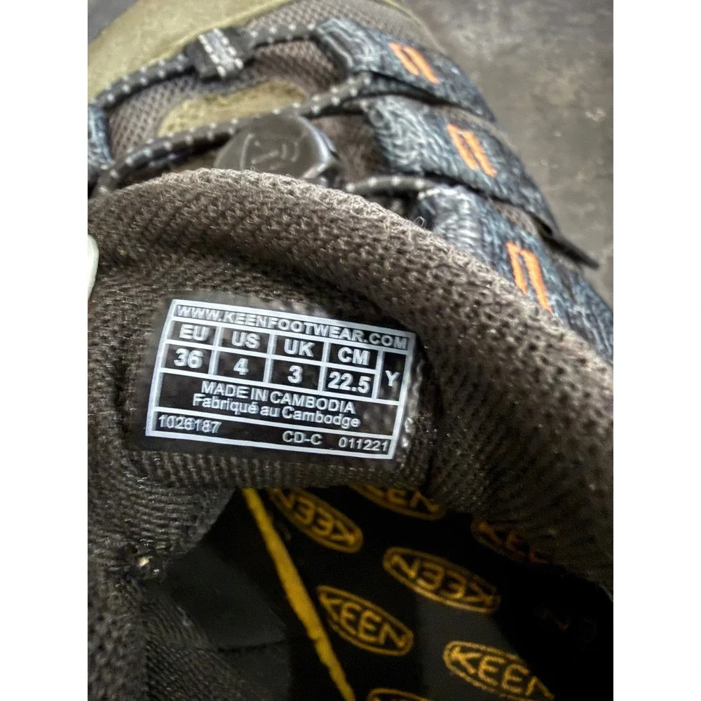 KEEN Kids Targhee Low Waterproof Hiking Shoes Olive Green Black Orange Size 4Y